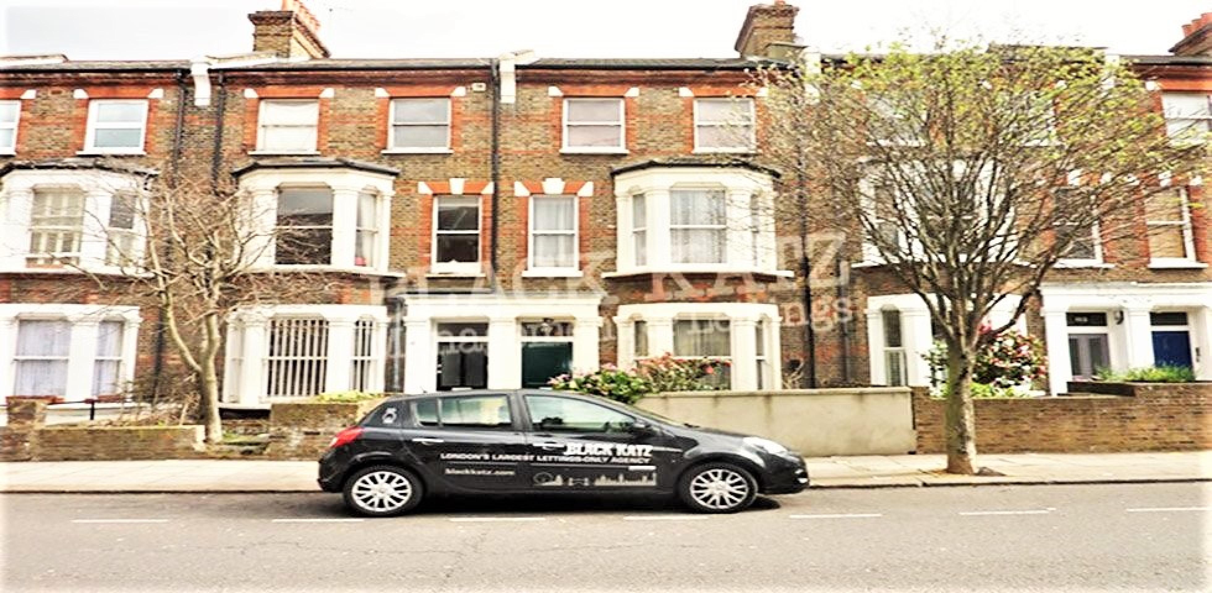 			NEW INSTRUCTION, 3 Bedroom, 1 bath, 1 reception Flat			 Portnall Road , QUEENS PARK W9